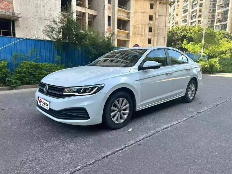 Bora 2021 1.5L Automatic Fashion Smart Edition