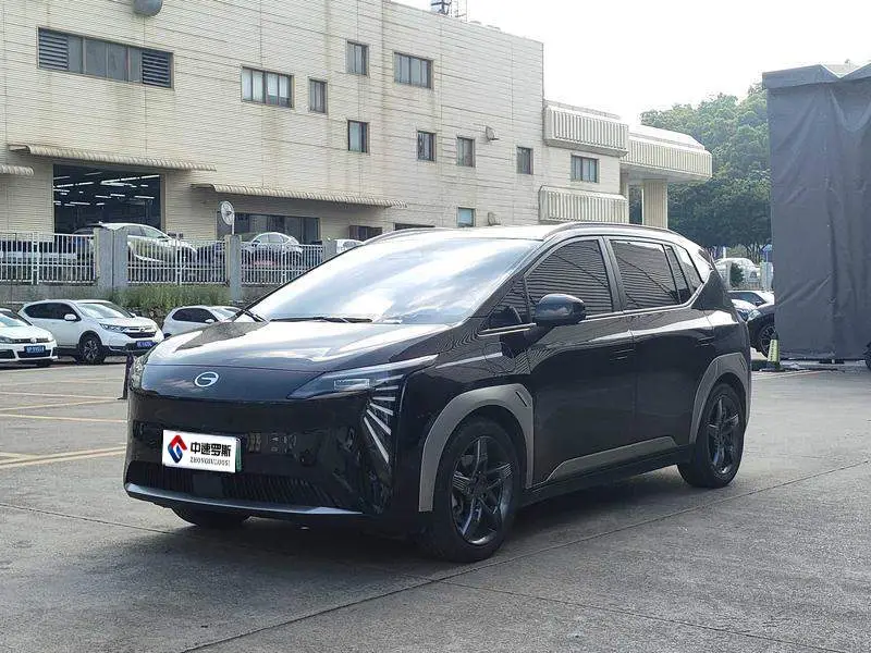 AION Y 2022 Plus 70 Technology Edition