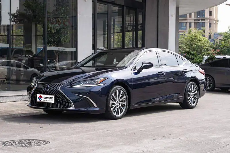 Lexus ES 2020 300h Premium Edition