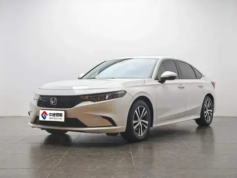 Stylish 2023 240TURBO CVT Leading Edition