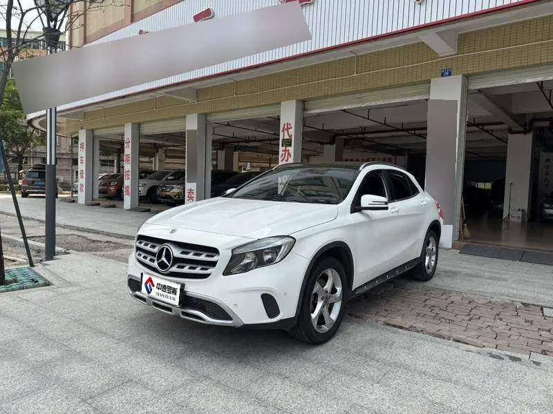 Mercedes-Benz GLA 2018 GLA 200 Dynamic