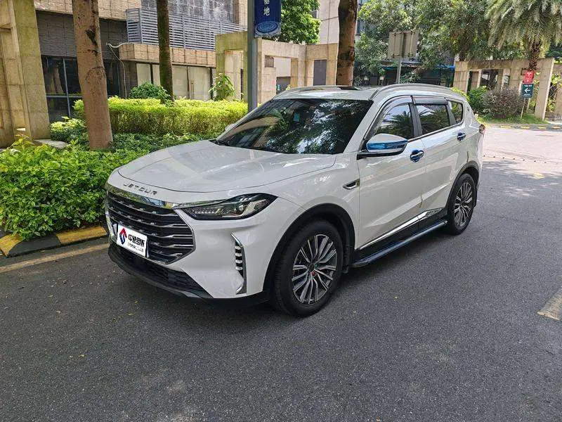 JETOUR X70 PLUS 2025 Champion Edition 1.5T DCT Champion PRO 5-seater