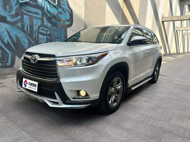 Highlander 2015 2.0T 4WD Luxury Edition 7 Seaters