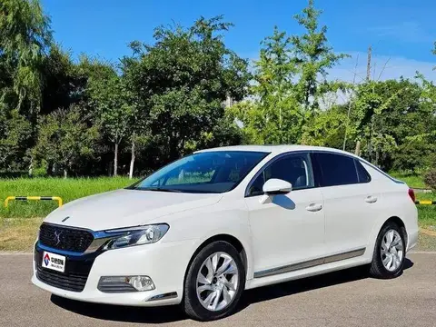 DS 5LS 2014 1.8L Automatic Comfort Edition VTi140