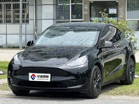 الطراز Y 2023 rear-wheel drive version