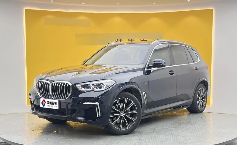 BMW X5 2022 xDrive 30Li Premium M Sport Package