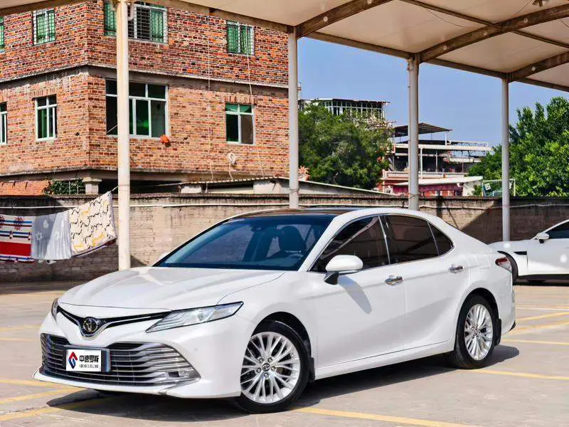 Camry 2019 2.5G Deluxe Edition National VI