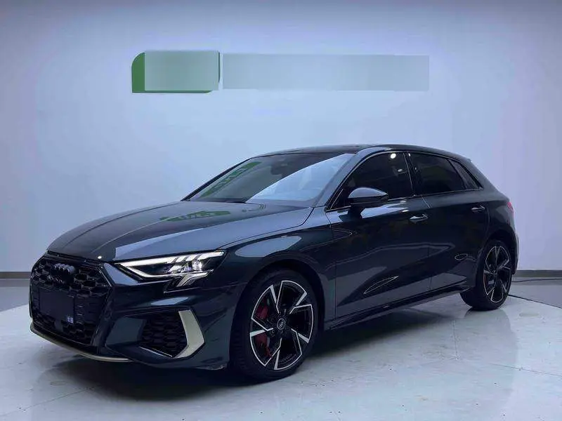 Audi A3 2024 Sportback 35 TFSI RS Kit Speed Type