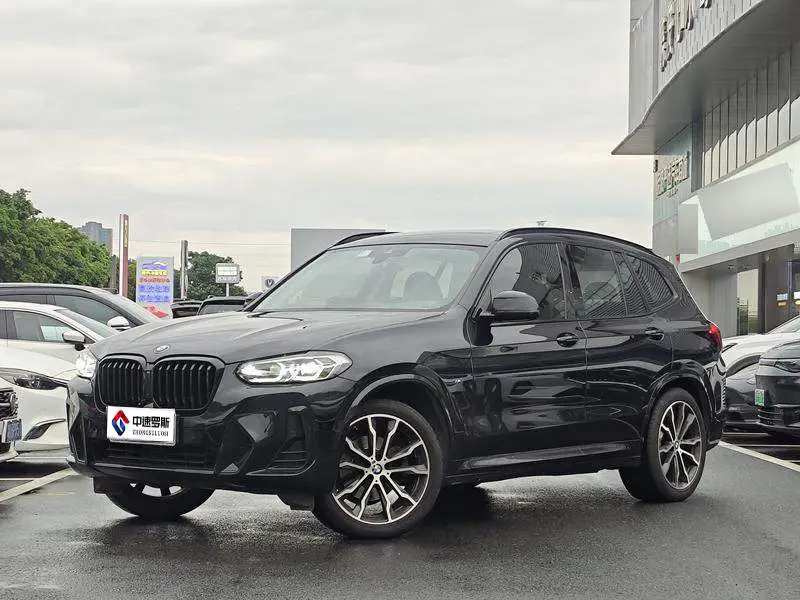 BMW X3 2022 xDrive30i Leading M Night Edition