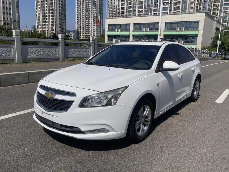Cruze 2015 1.5L Classic SE AT