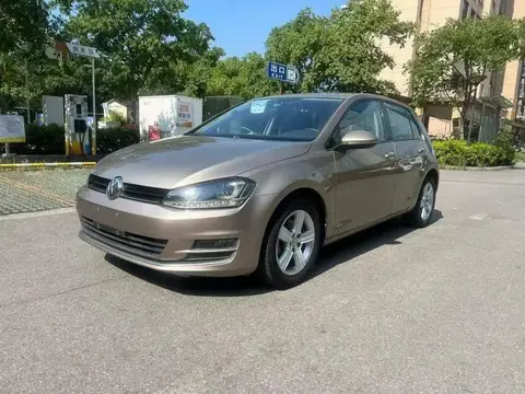 Golf 2016 1.6L Automatic Fashion Model