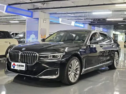BMW 7 السلسلة 2021 740Li Leading M Sport Package