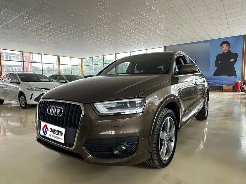 Audi Q3 2013 40 TFSI quattro Luxury