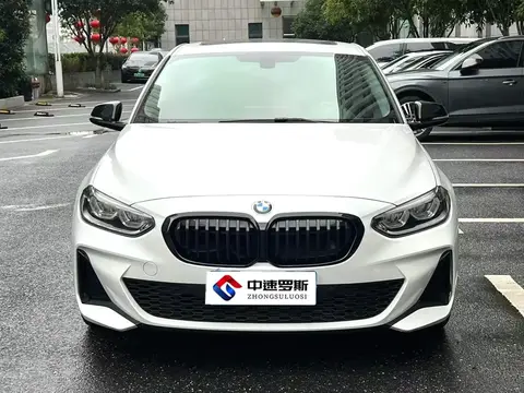 BMW 1 Dòng xe 2022 120i M Sport Night Edition