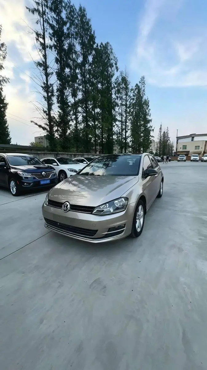 Golf 2017 1.6L Automatic Comfort Millionth Anniversary Edition