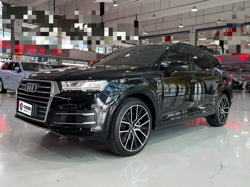 Audi Q7 2016 45 TFSI S line sports model