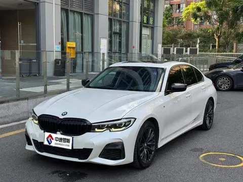 BMW 3 السلسلة 2020 330i M Sport Night Edition