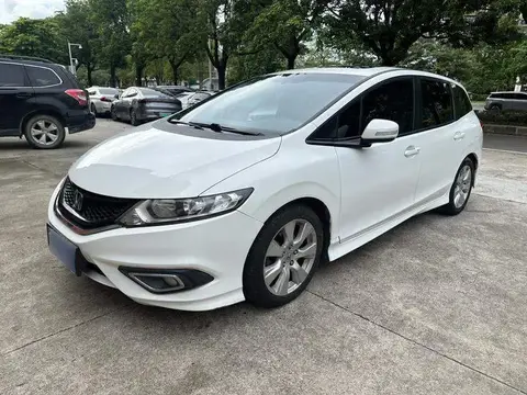 Jed 2014 1.8L CVT Luxury Edition 5 Seaters