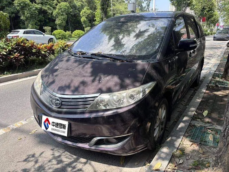 BYD M6 2013 2.0L Manual Comfort