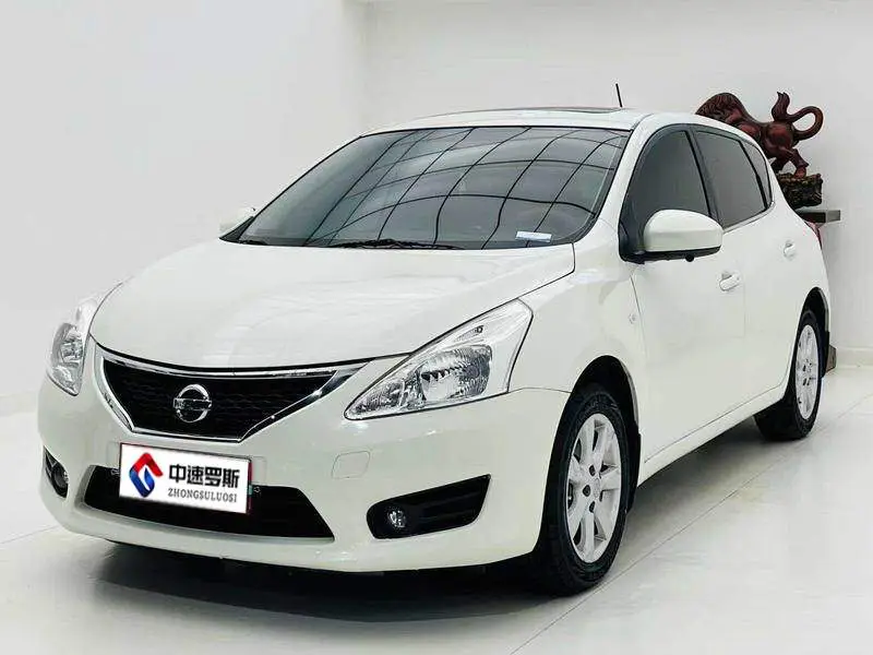 TIIDA 2011 1.6L CVT Intelligent รุ่น