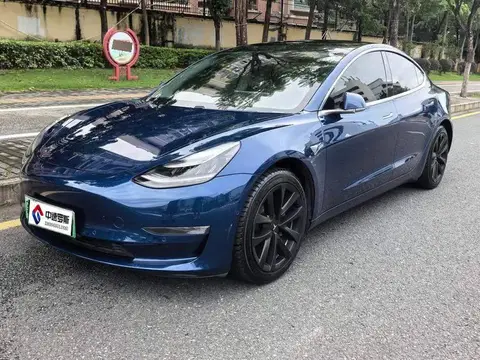 Модель 3 2020 facelifted long-range rear-wheel drive version