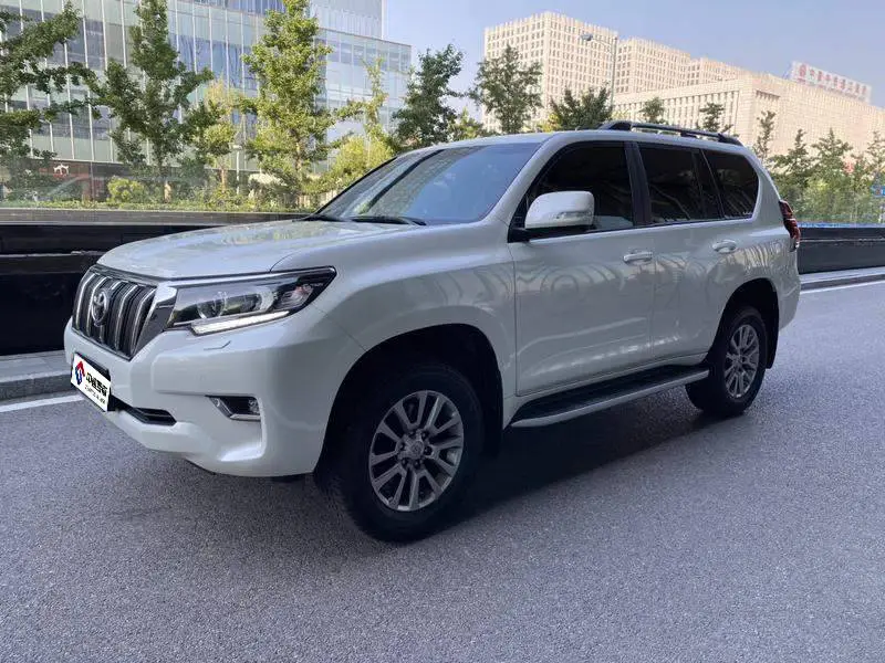 Prado 2018 3.5L Automatic TX-L rear mounted spare tire