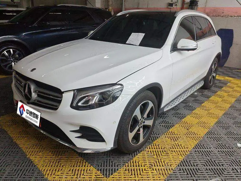 Mercedes-Benz GLC 2018 GLC 260 4MATIC Luxury