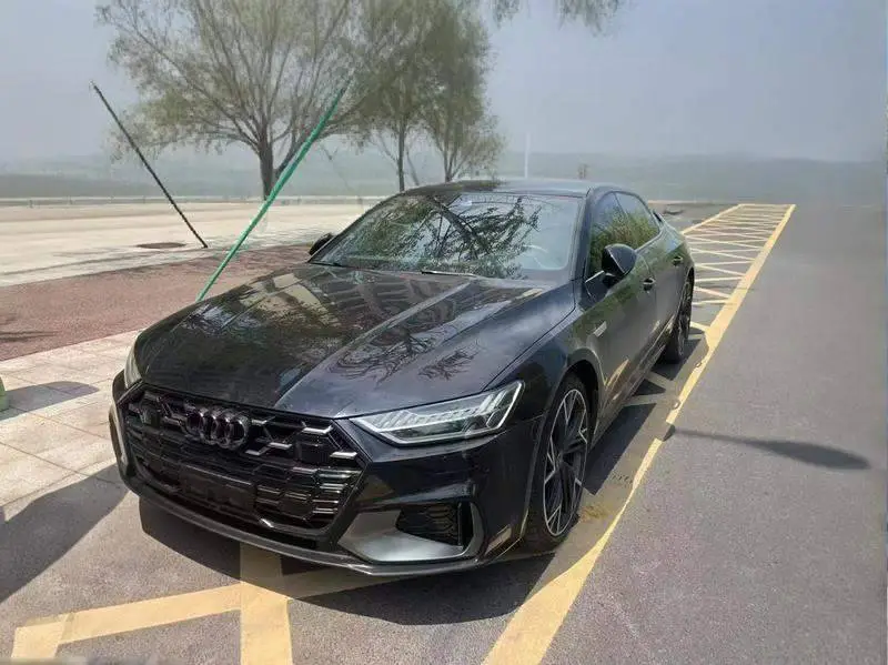 Audi A7L 2024 45 TFSI quattro Black Warrior Edition