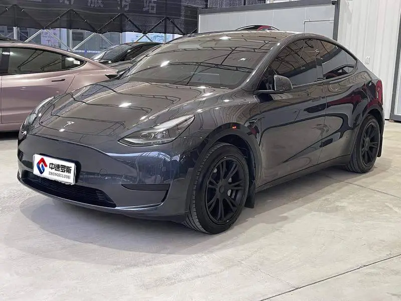 Model Y 2024 rear-wheel drive version