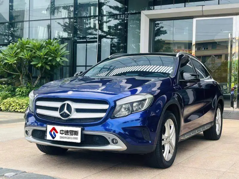Mercedes-Benz GLA 2016 GLA 200 Dynamic