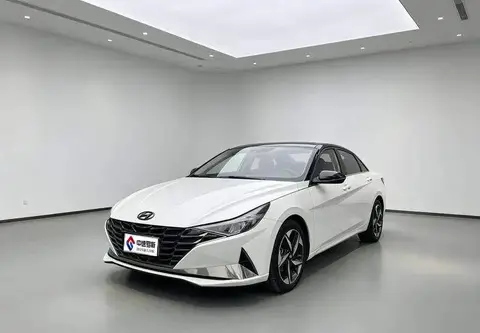 Elantra 2021 1.5L CVT LUX Premium Edition