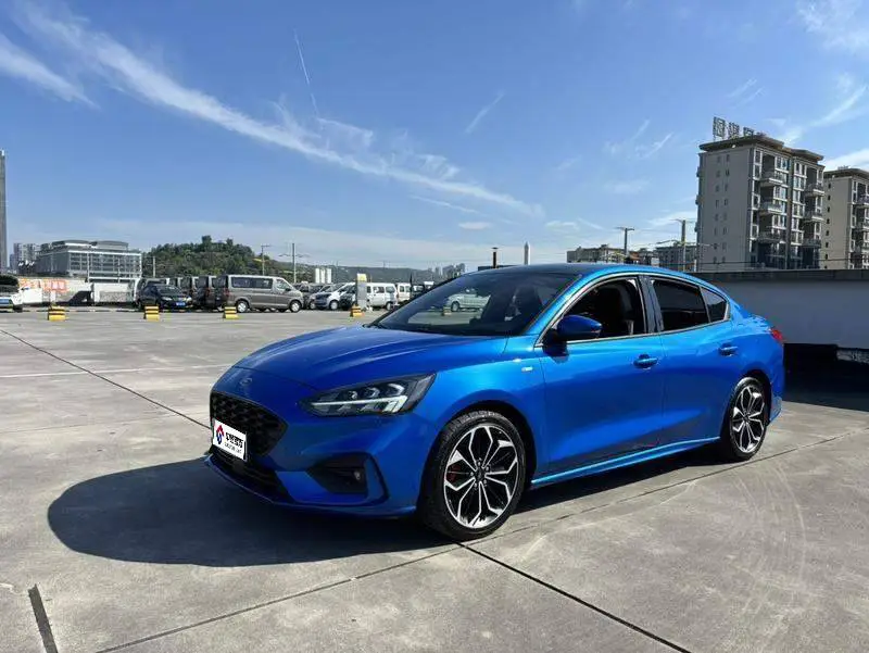 Fox 2020 Sedan EcoBoost 180 Automatic ST Line