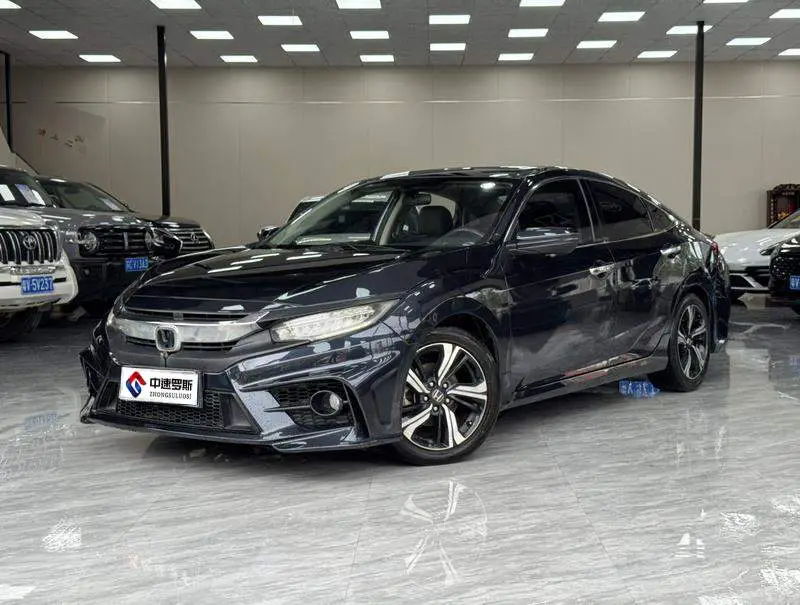 Civic 2016 220TURBO CVT Premium Edition