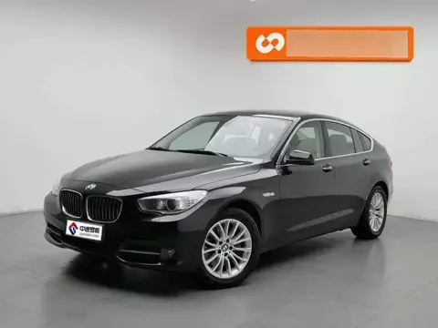 BMW 5 Serie GT 2013 535i Leading Edition
