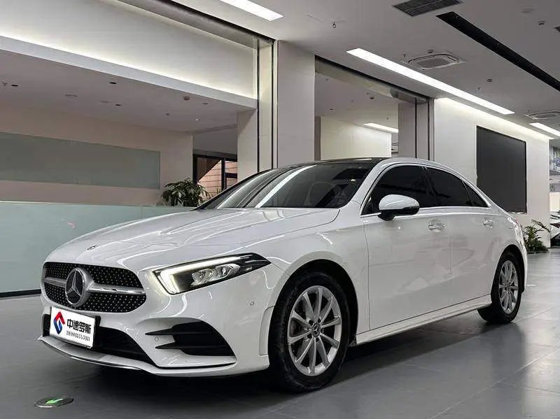 Mercedes-Benz A-Class 2021 A 200 L Sports Sedan Fashion Edition