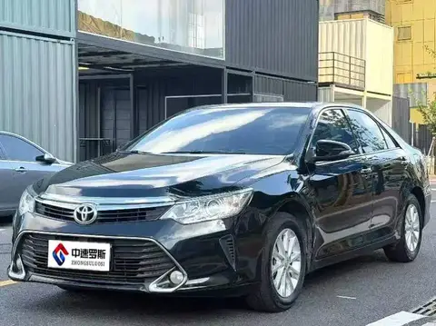 Camry 2016 2.0G 10th Anniversary Deluxe Edition