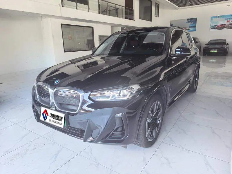 BMW iX3 2023 Leading รุ่น