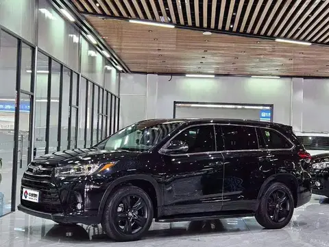 Highlander 2021 2.0T 4WD Knight Edition 7 Seaters
