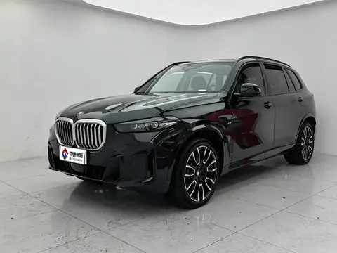 BMW X5 2023 xHệ dẫn động 30Li Premium M Sport Night Edition
