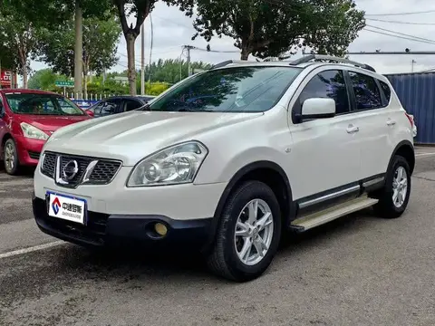 Qashqai 2010 20S Fire CVT 2WD