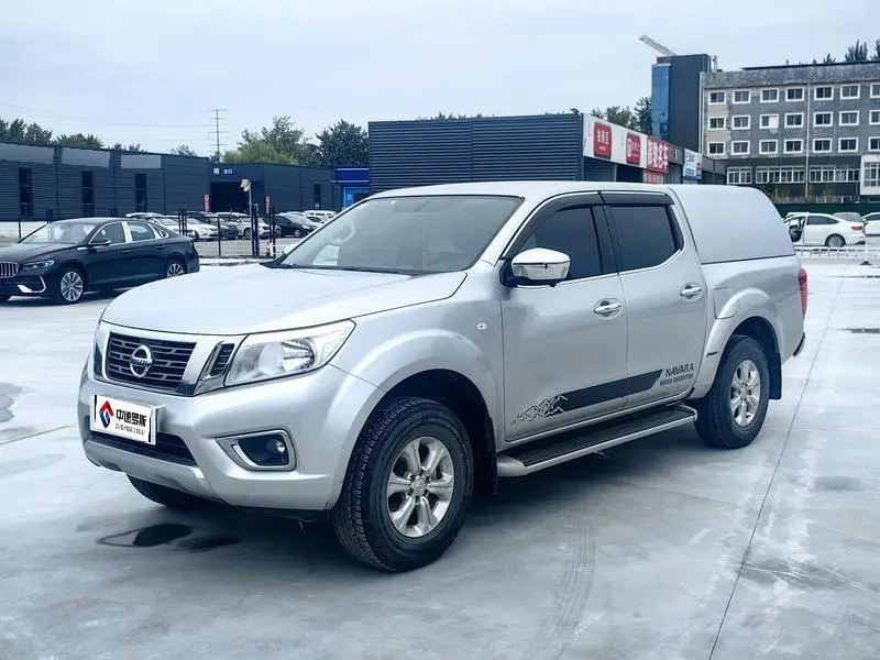 Navarra 2017 2.5L automatic two-wheel drive luxury version QR25