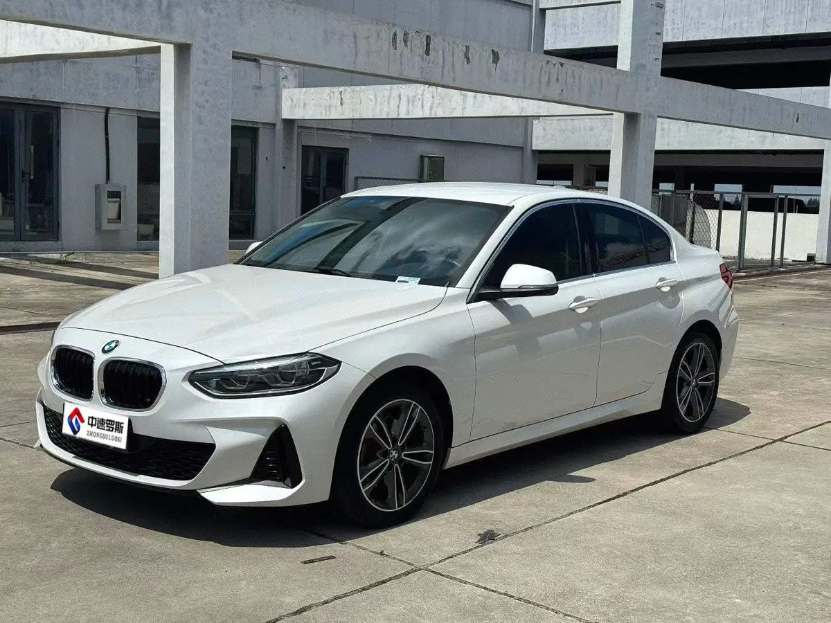 BMW 1 Series 2022 120i M Sport