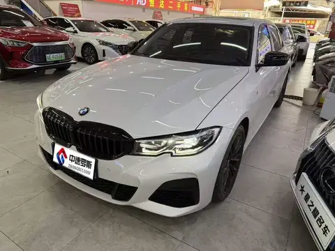 BMW 3 السلسلة 2022 325Li M Sport Night Edition