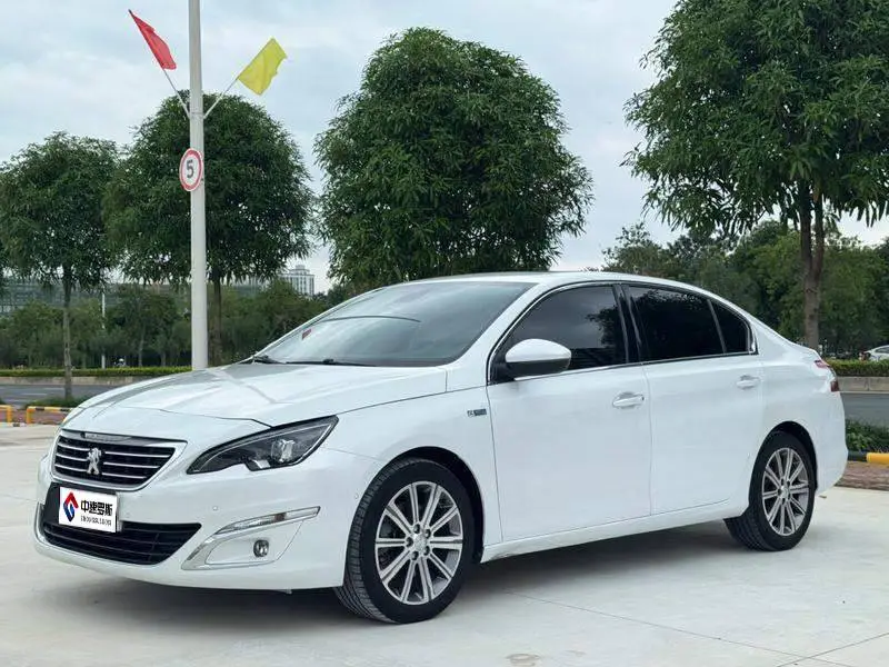 Peugeot 408 2014 1.6T Automatic Supreme Edition
