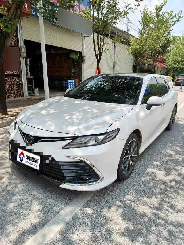 Camry 2021 2.5G Deluxe Edition