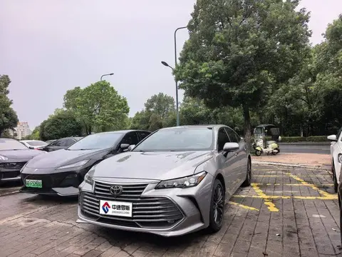 Asian Dragon 2019 2.0L XLE Premium Edition National VI