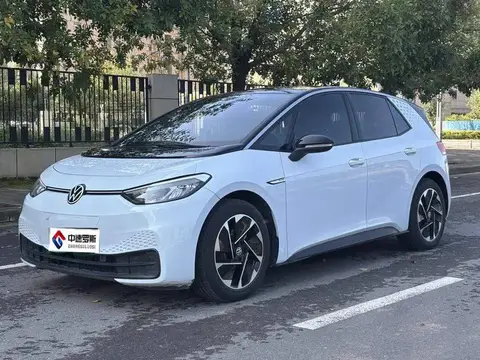 Volkswagen ID.3 2023 Upgraded Pure Smart Edition