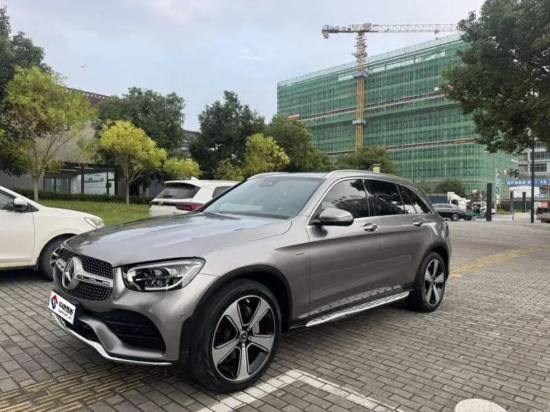 Mercedes-Benz GLC 2022 GLC 300 L 4MATIC Dynamic Collector's Edition