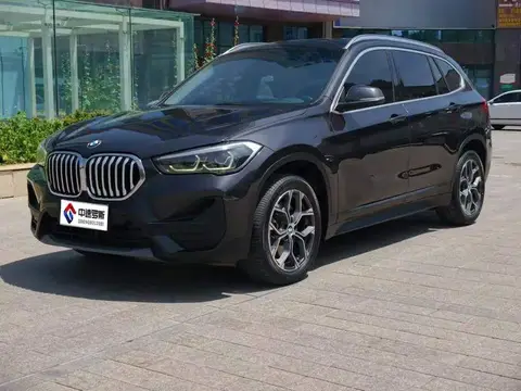 BMW X1 2021 sระบบขับเคลื่อน25Li Leading Edition