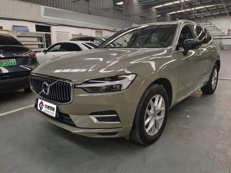 Volvo XC60 2021 T5 4WD Zhiyi Luxury Edition